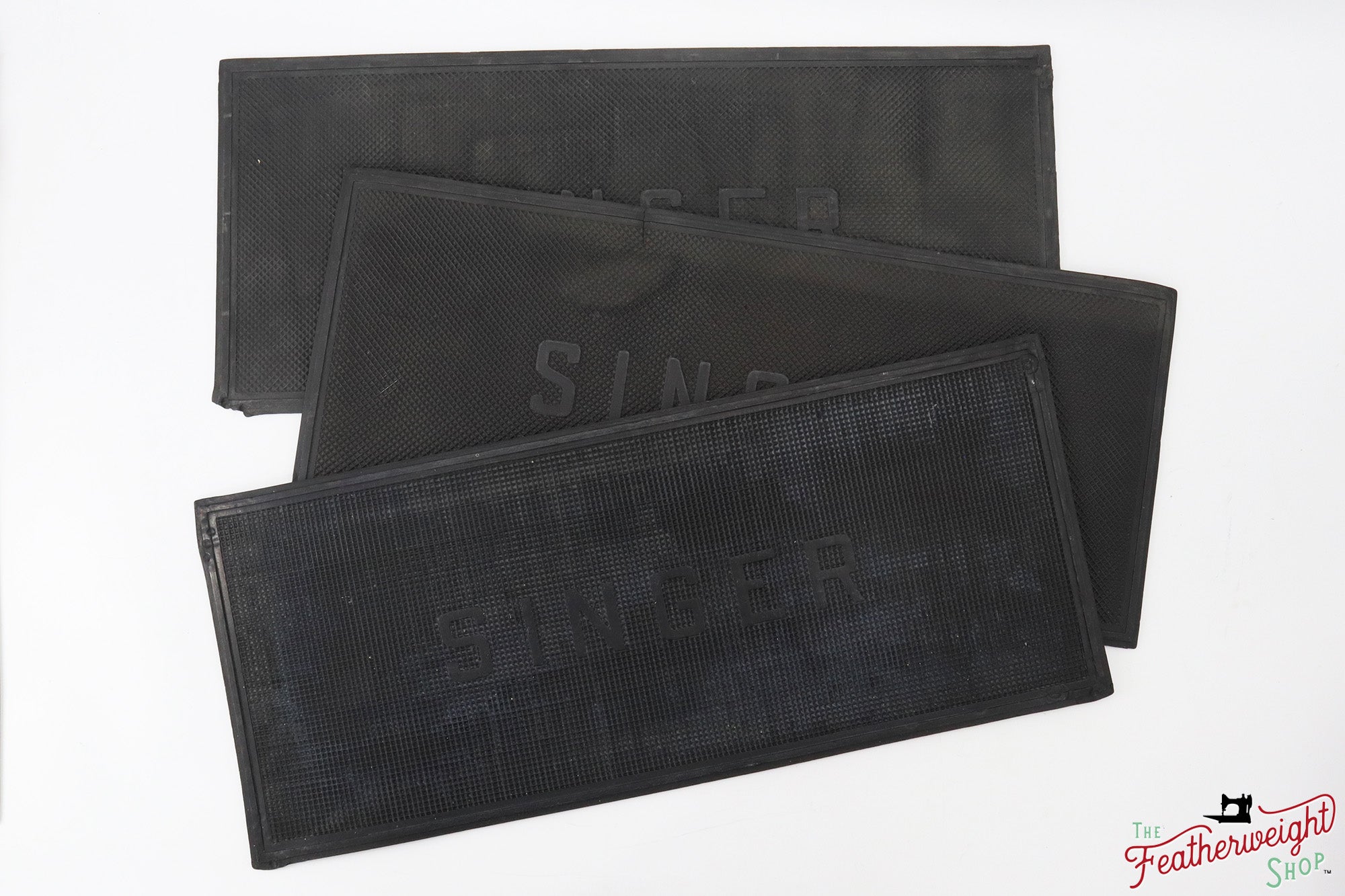 Rubber Table Mat for the Singer Featherweight 221 & 222 (Vintage Original)