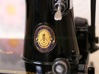 Load image into Gallery viewer, Singer Featherweight 221 Sewing Machine, Centennial: AJ930***