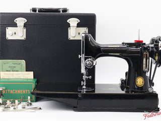 Load image into Gallery viewer, Singer Featherweight 221K Sewing Machine, 1952 - EH242***