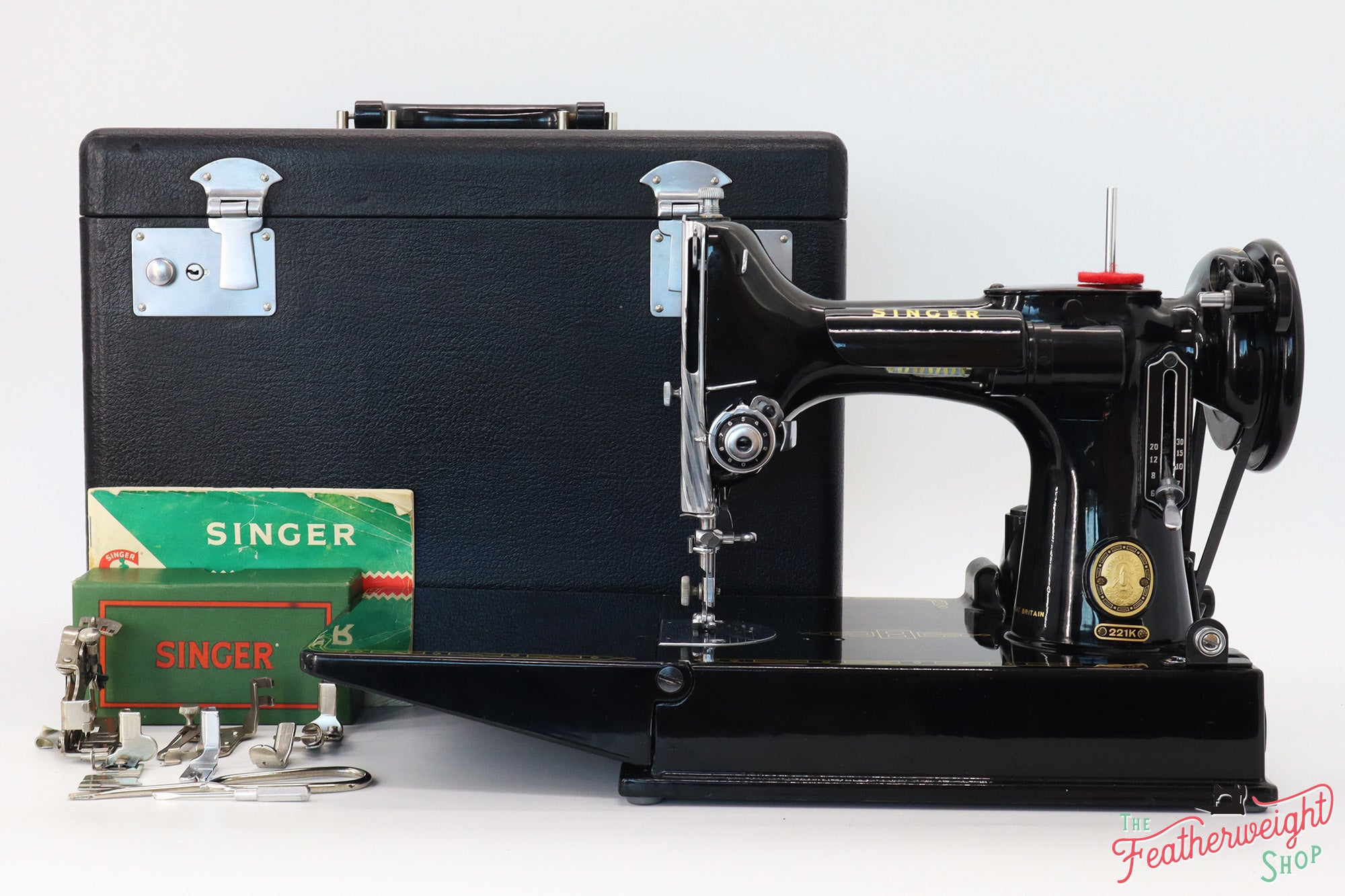 Singer Featherweight 221K Sewing Machine EL540***