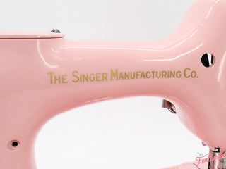 Load image into Gallery viewer, Singer Featherweight 222K Sewing Machine EN1365** - Fully Restored in Strawberry Cream