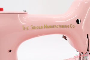 Singer Featherweight 222K Sewing Machine EN1365** - Fully Restored in Strawberry Cream