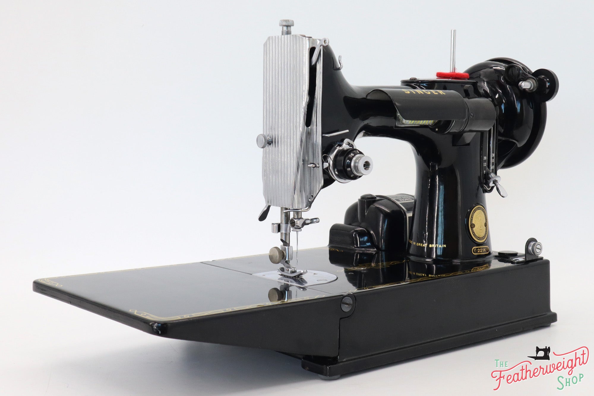 Singer Featherweight 221K Sewing Machine EL540***