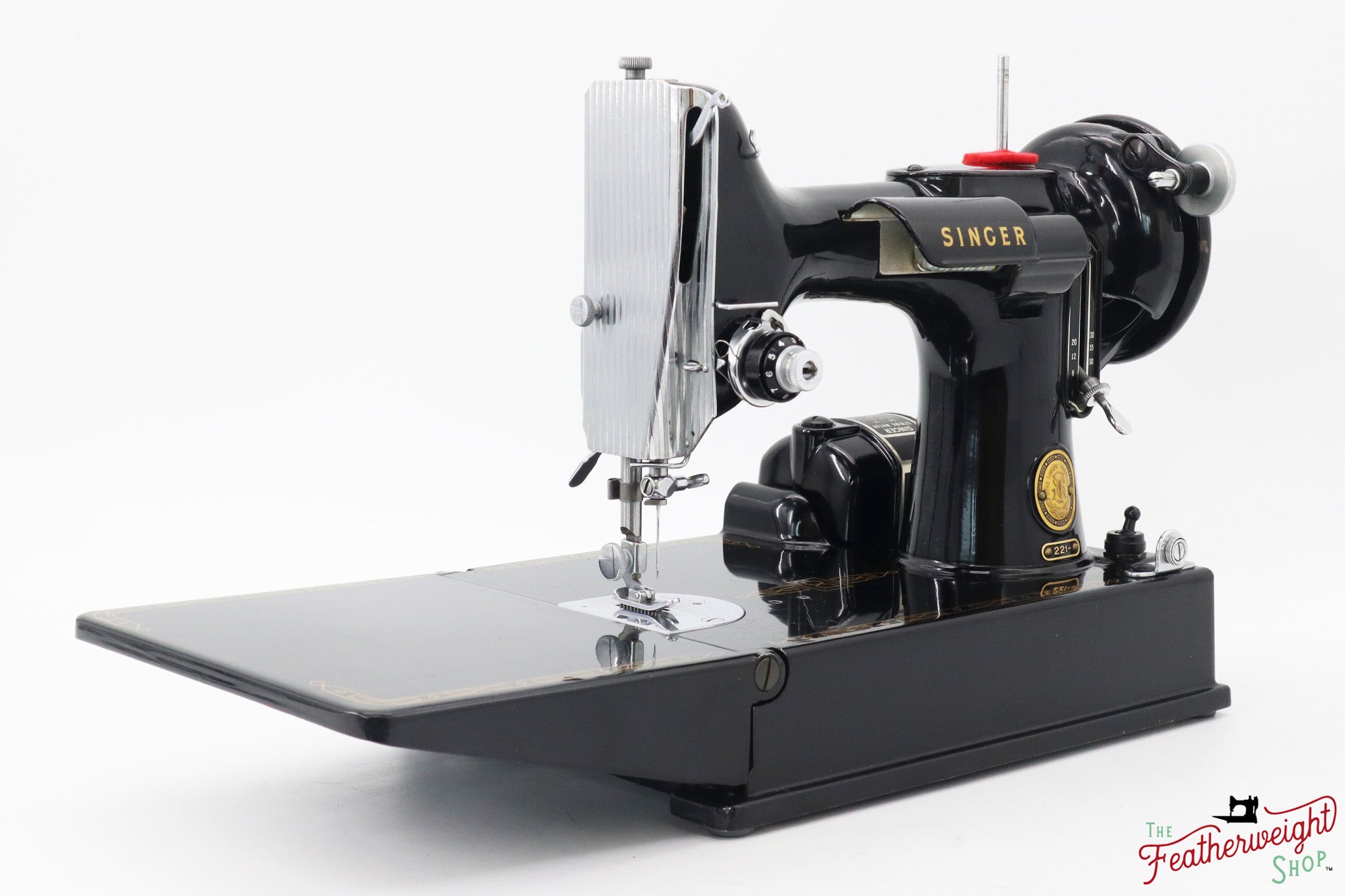 Singer Featherweight 221 Sewing Machine, AM661*** - 1957