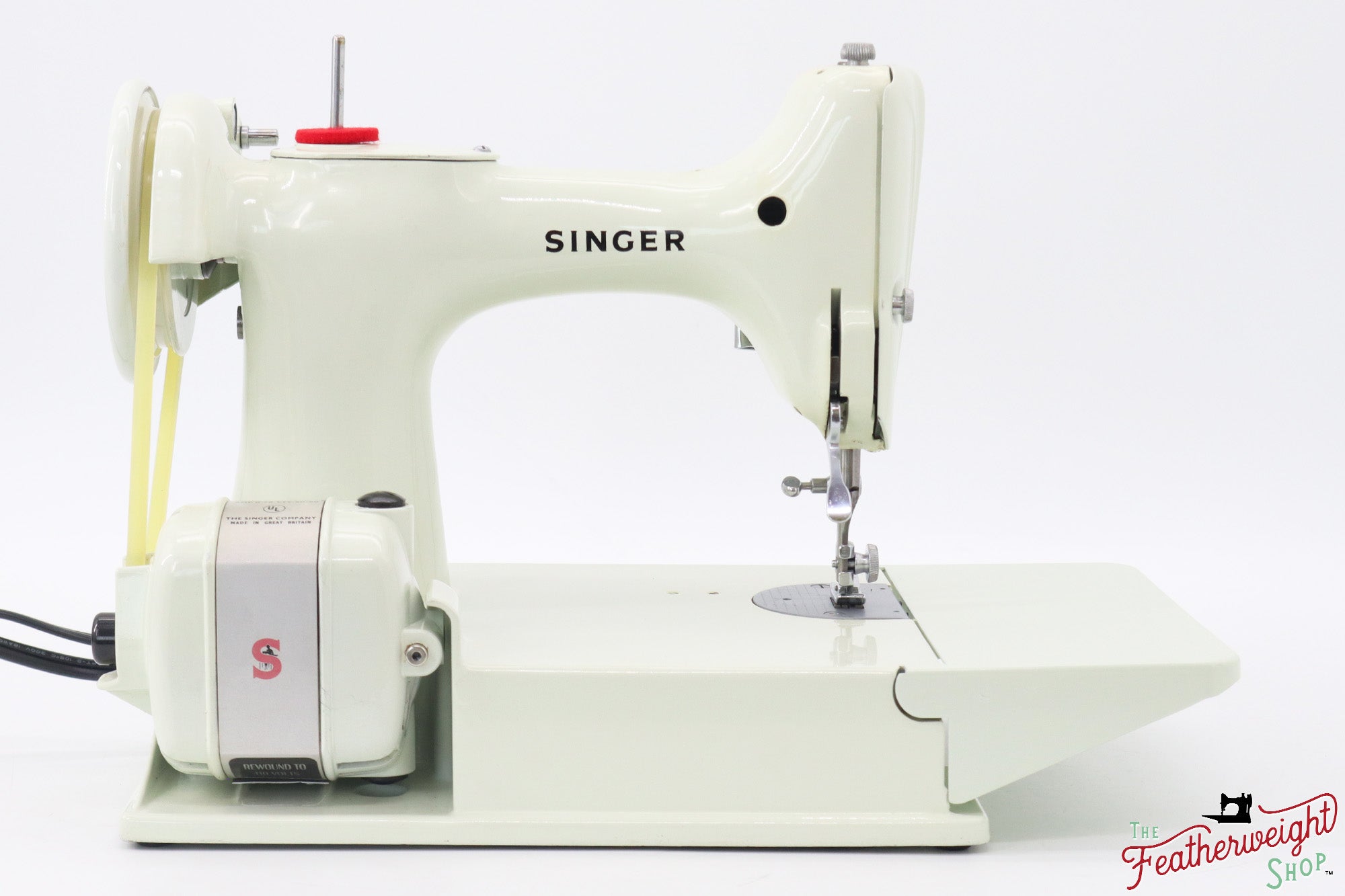 Singer Featherweight 221 Sewing Machine, WHITE - EV896***