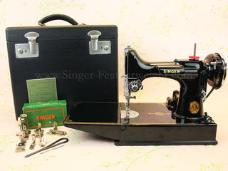 Load image into Gallery viewer, Singer Featherweight 221 Sewing Machine, AF882***
