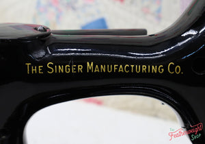 Singer Featherweight 222K Sewing Machine EL184***