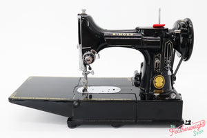 Singer Featherweight 222K Sewing Machine EL68582*