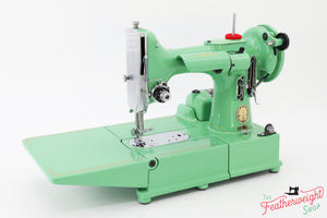 Singer Featherweight 222K Sewing Machine EK6348** - Fully Restored in 'Jadeite Milky Green'