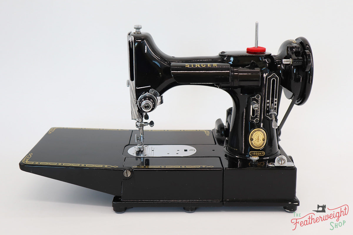 Singer Featherweight 222K Sewing Machine EP133***