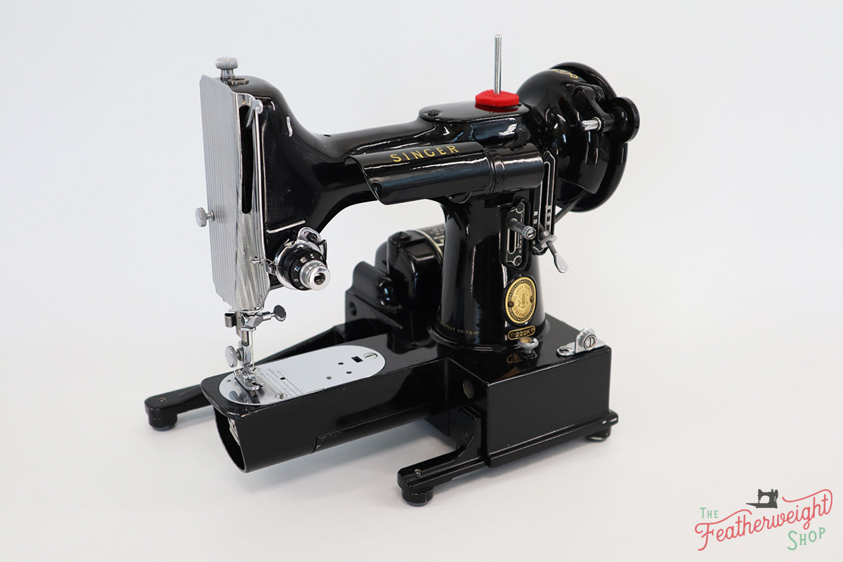 Singer Featherweight 222K Sewing Machine EP133***