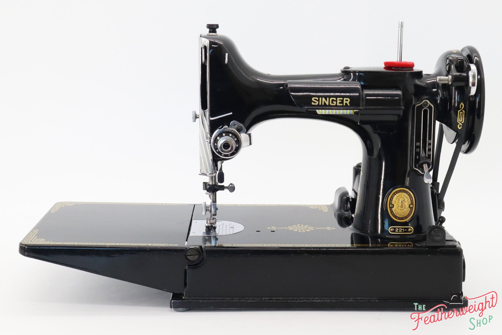 Singer Featherweight 221 Sewing Machine, AL432***