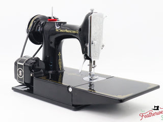 Load image into Gallery viewer, Singer Featherweight 221 Sewing machine, &quot;First-Run&quot; 1933 AD5473** - Fully Restored in Gloss Black