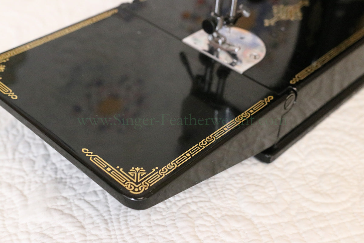 Singer Featherweight 221 Sewing Machine, AL416***