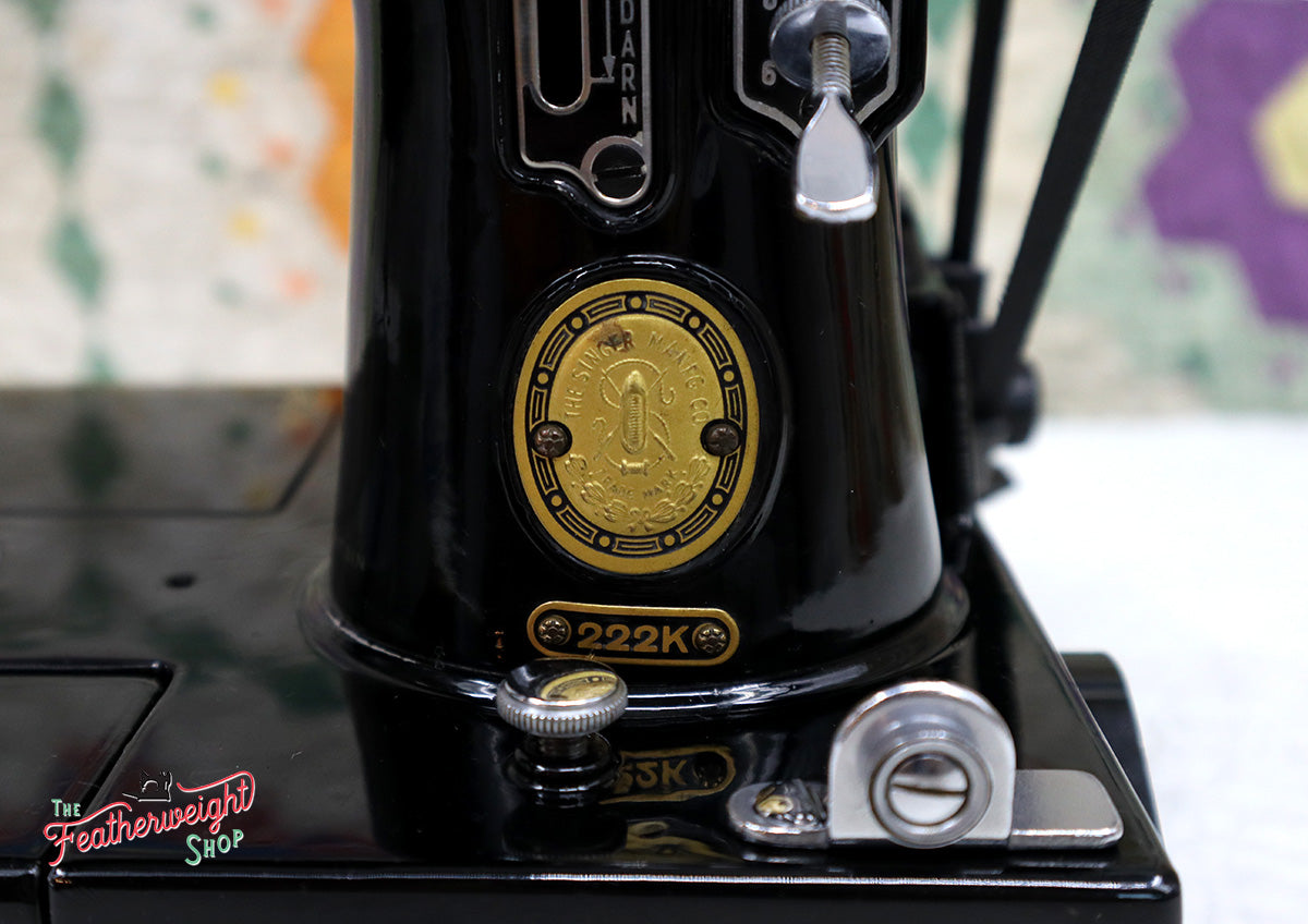 Singer Featherweight 222K Sewing Machine EN136***