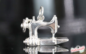 Jewelry, Singer Featherweight 221 Sterling Silver, CHARM