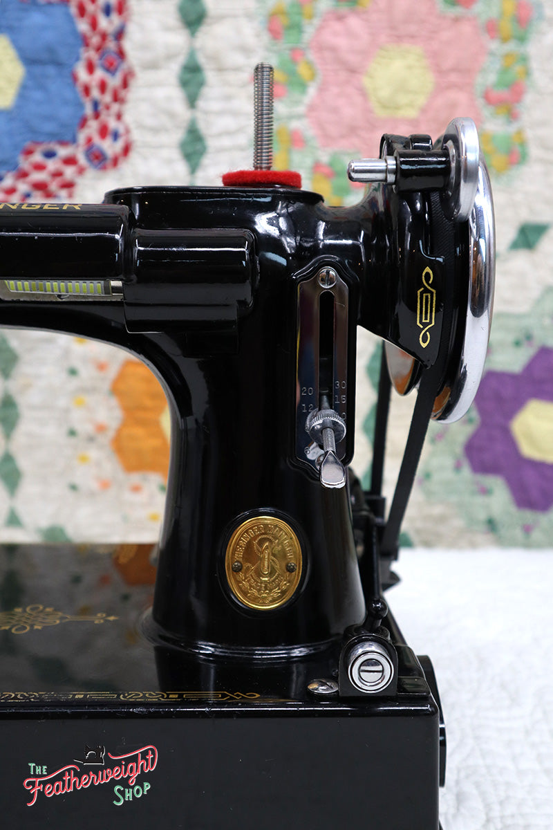 Singer Featherweight 221 Sewing Machine, AE789***