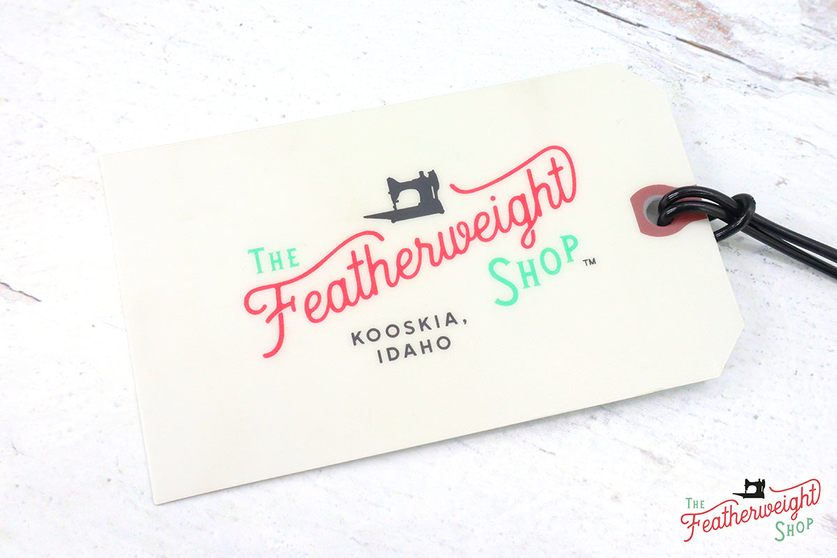 221k7 Featherweight Luggage Tag