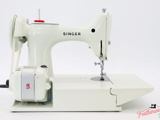 Load image into Gallery viewer, Singer Featherweight 221 Sewing Machine, WHITE FA227***