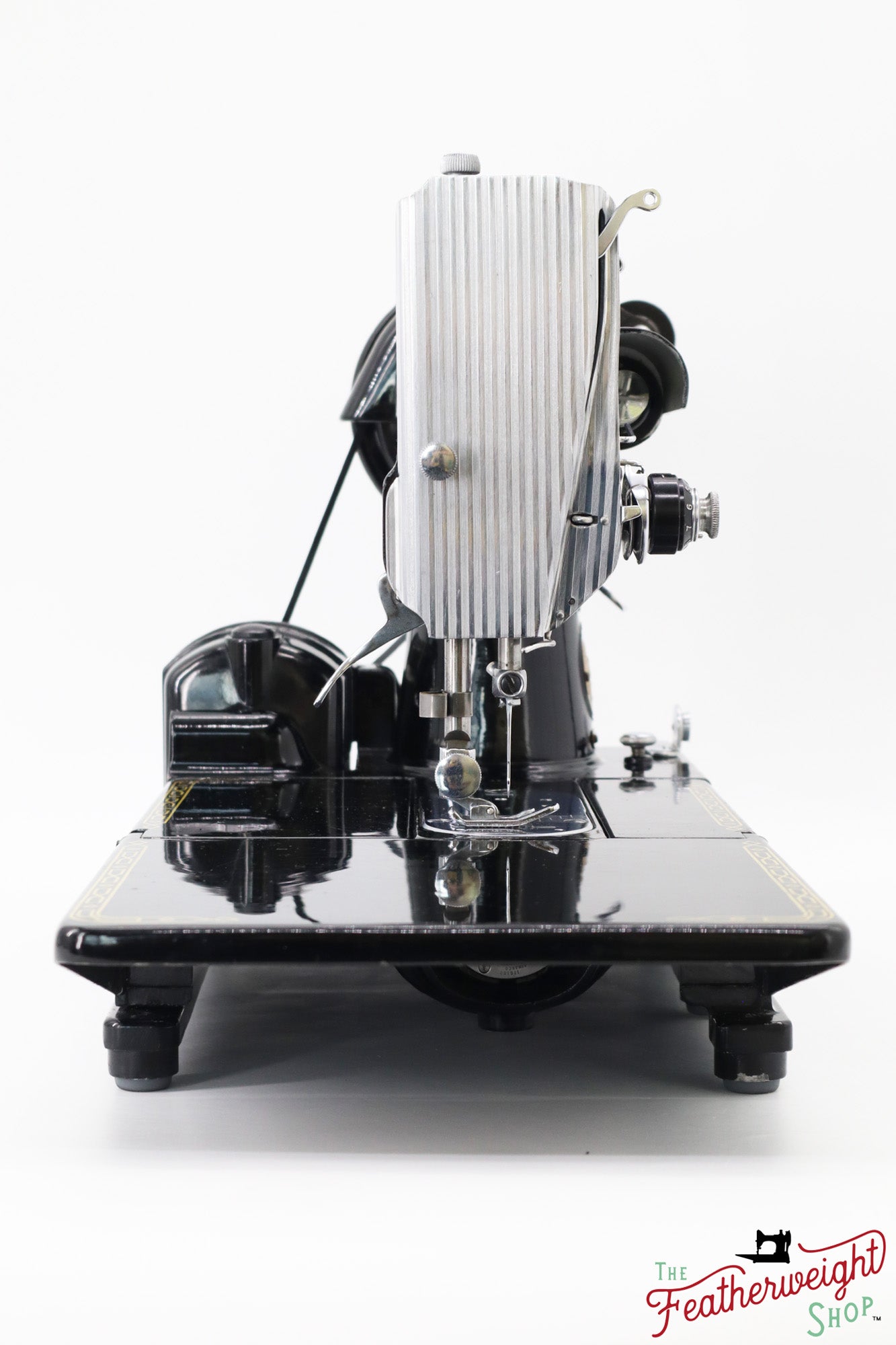 Singer Featherweight 222K Sewing Machine - EM9607** - 1957