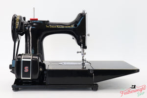 Singer Featherweight 222K Sewing Machine EJ917***