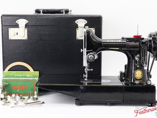 Load image into Gallery viewer, Singer Featherweight 222K Sewing Machine - EJ9109** - 1954