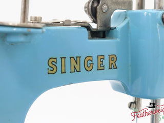 Load image into Gallery viewer, Singer Sewhandy Model 20 - Original Light Azure - RARE