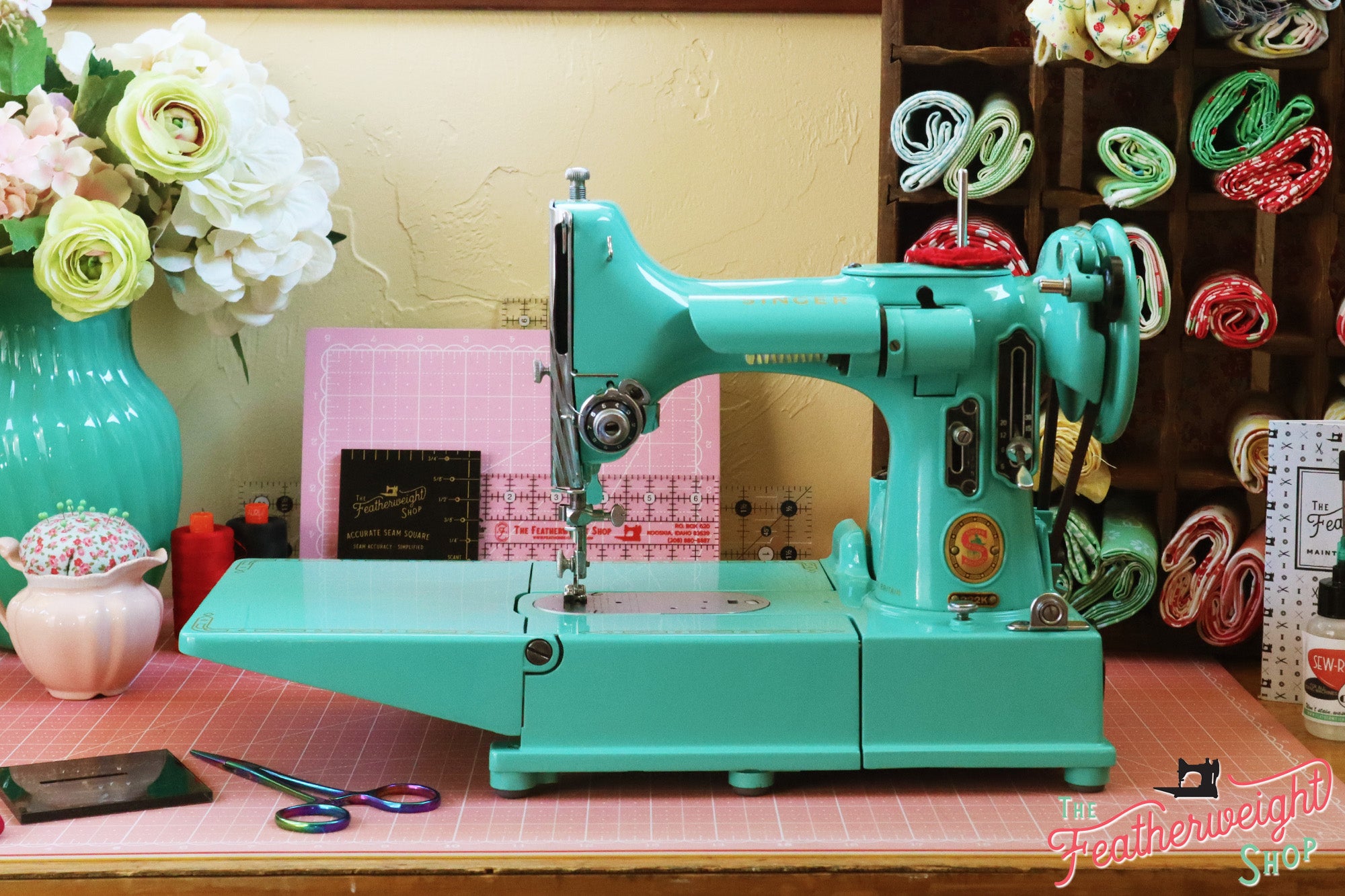 Singer Featherweight 222K Sewing Machine ES523*** - Fully Restored in Caribbean Sea Green