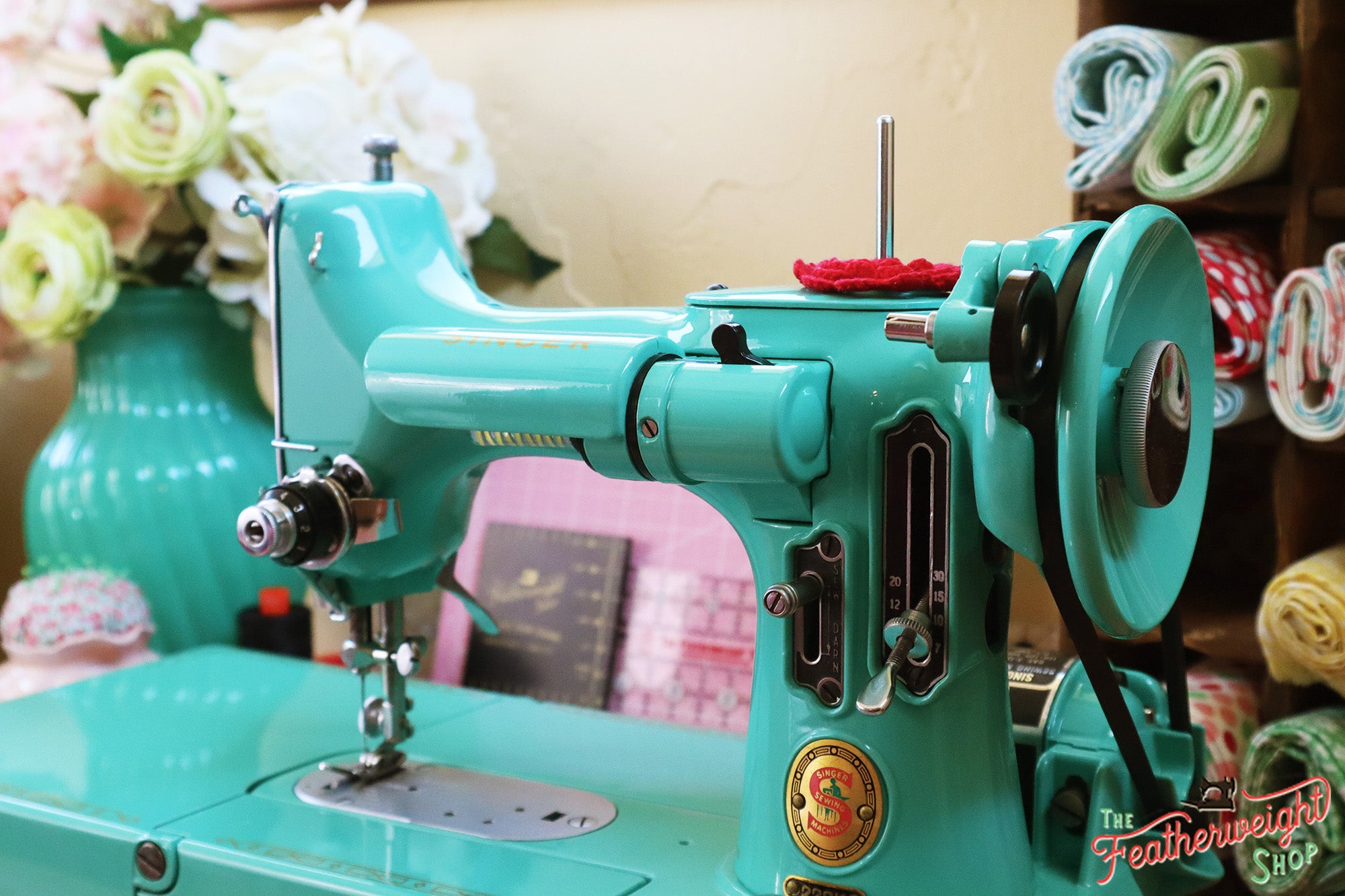 Singer Featherweight 222K Sewing Machine ES523*** - Fully Restored in Caribbean Sea Green