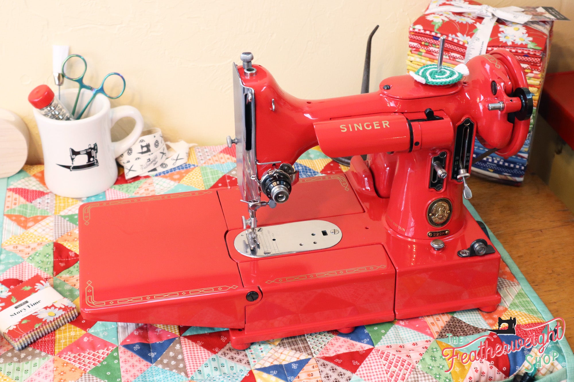 Singer Featherweight 222K Sewing Machine EJ912*** - Fully Restored in Happy Red