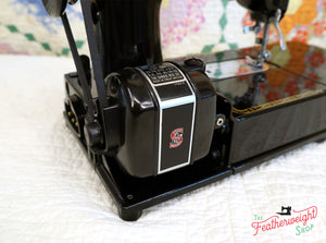 Singer Featherweight 222K Sewing Machine EK62883*