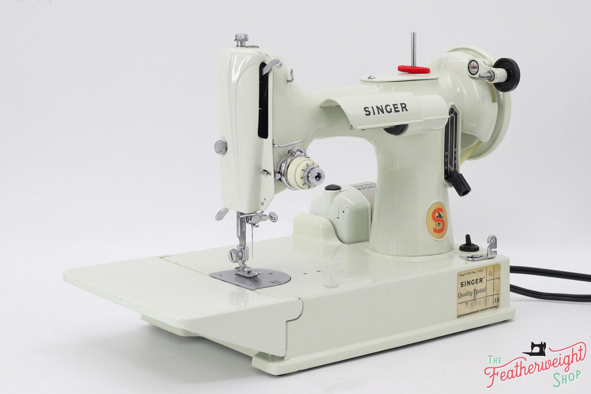 Singer Featherweight 221K Sewing Machine, British WHITE FA223***