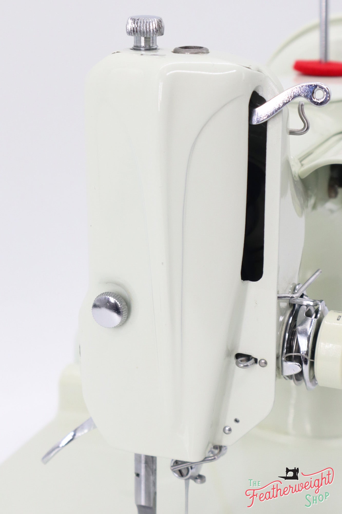 Singer Featherweight 221K Sewing Machine, British WHITE FA223***