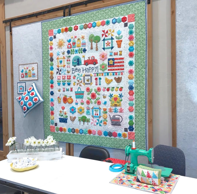 PATTERN BOOK, Bee Happy Quilt by Lori Holt