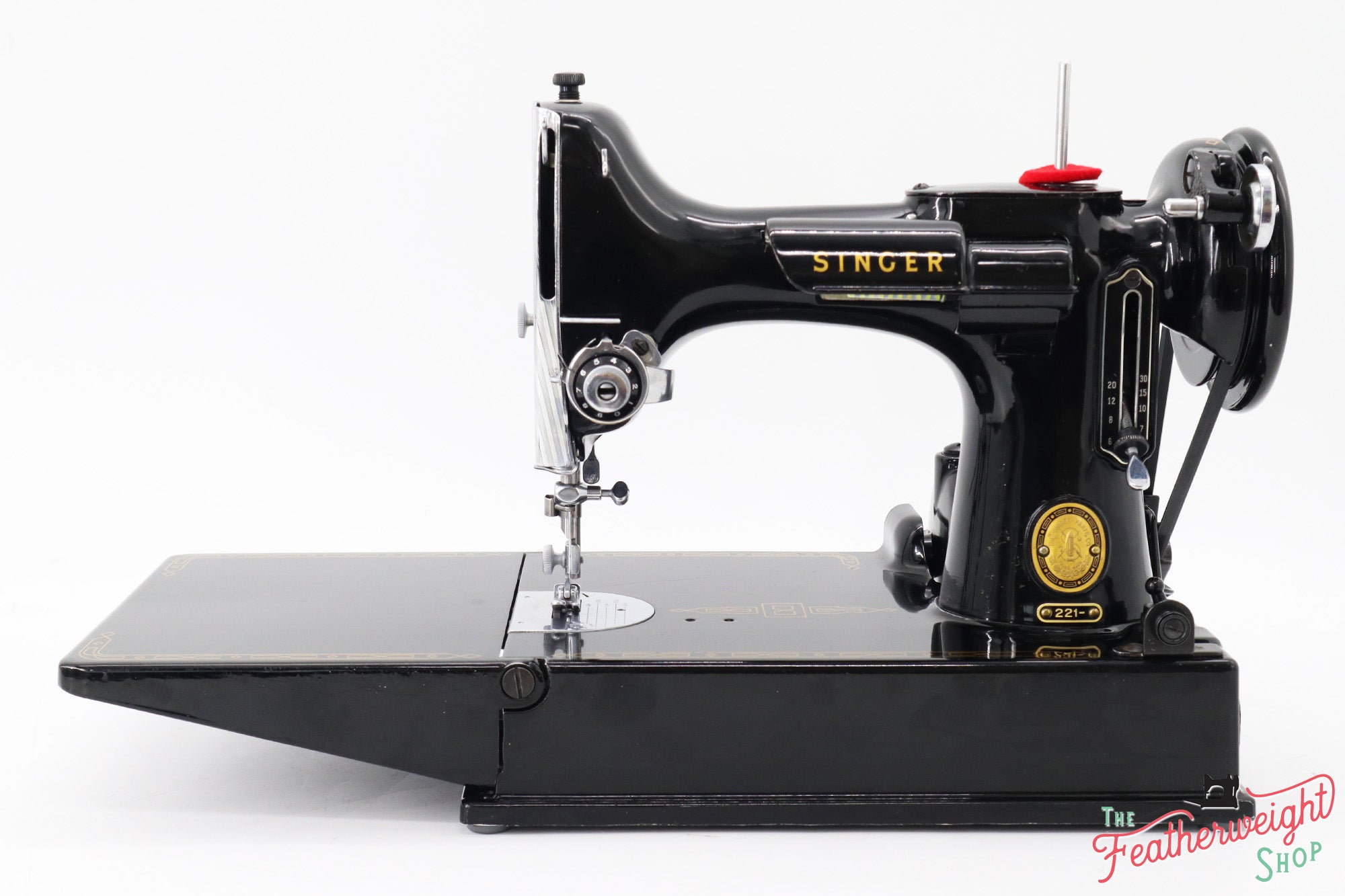 Singer Featherweight 221 Sewing Machine - AL708***