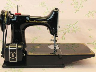 Load image into Gallery viewer, Singer Featherweight 221 Sewing Machine, Centennial: AK396***