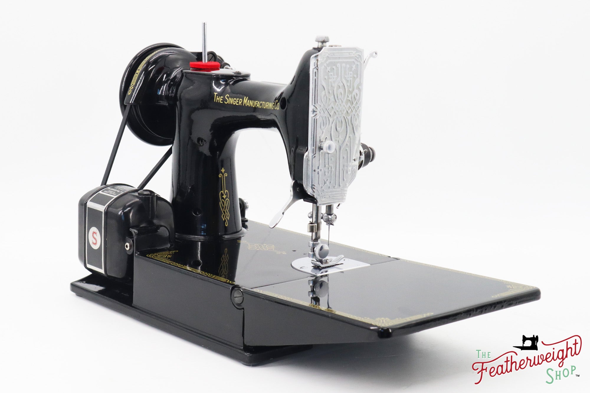 Singer Featherweight 221K Sewing Machine, Centennial: EF691***