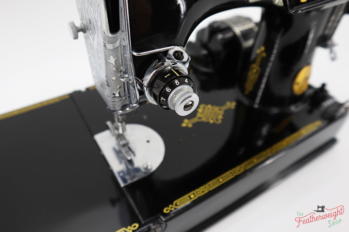 Singer Featherweight 221 Sewing Machine, AF876***