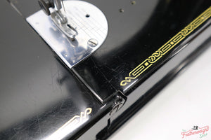 Singer Featherweight 221 Sewing Machine, AL176***