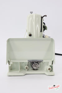 Singer Featherweight 221K Sewing Machine, WHITE EV9938**