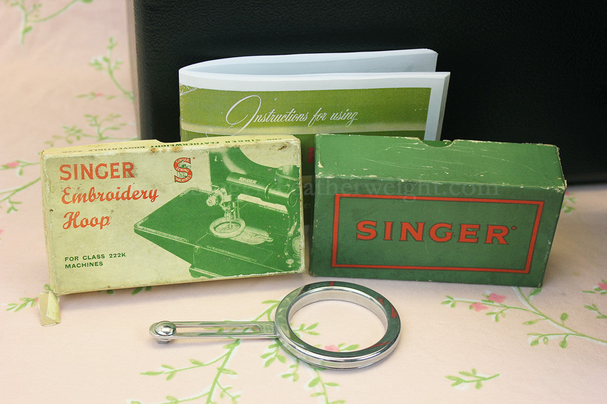 Singer Featherweight 222K Sewing Machine EL6850**