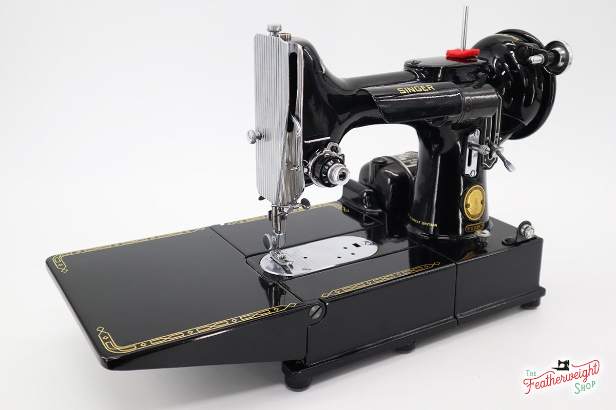 Singer Featherweight 222K 1953 - EJ2681**