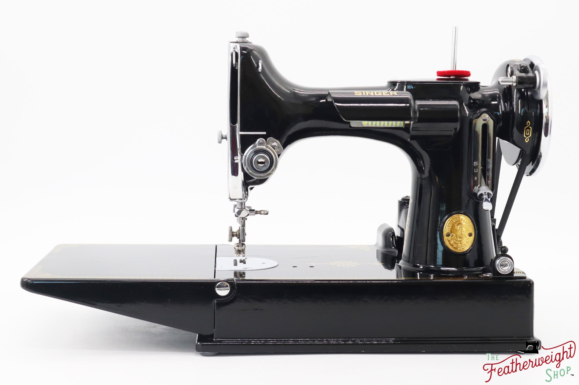 Singer Featherweight 221 Sewing Machine, AE222*** - 1936