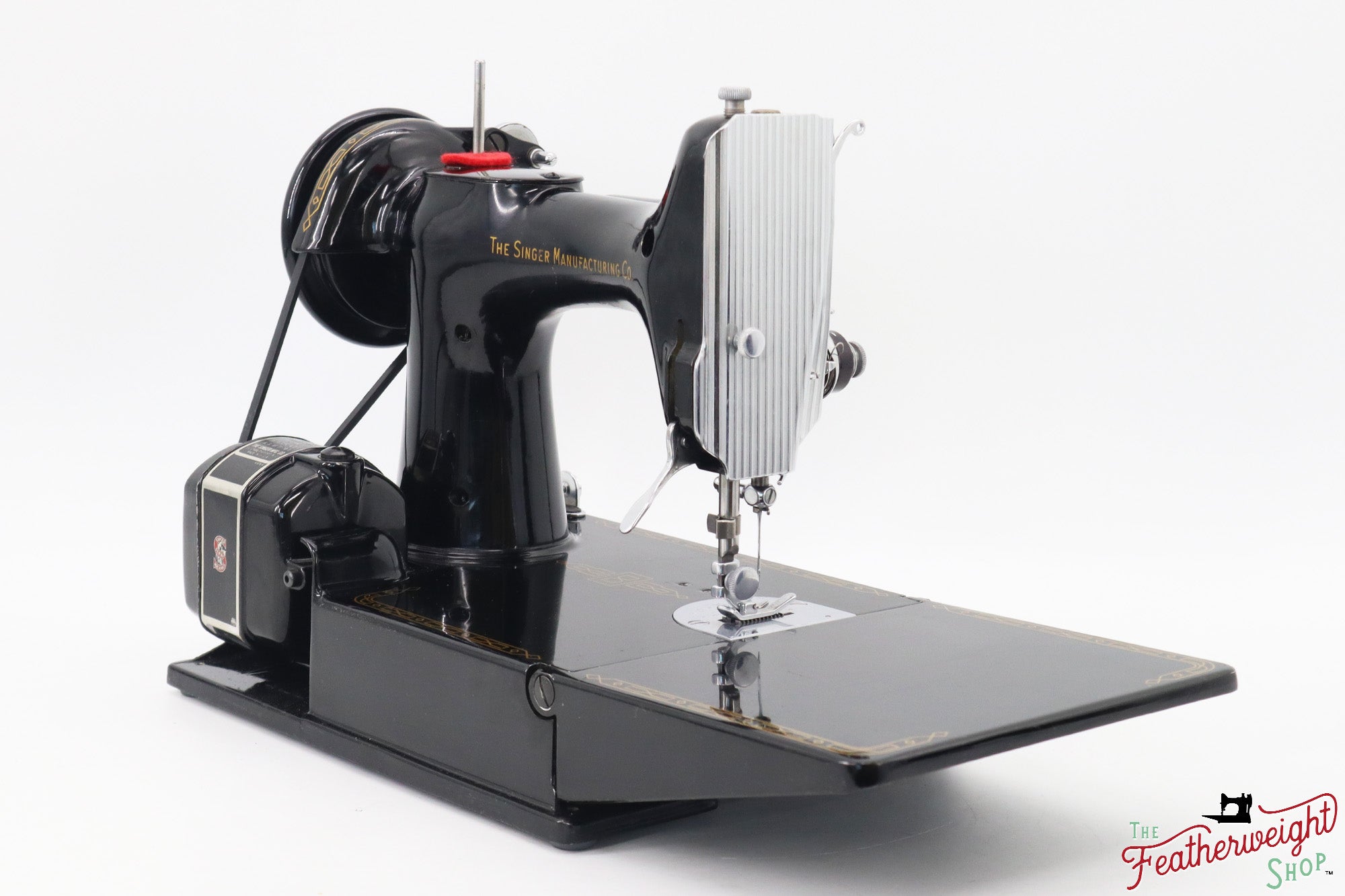 Singer Featherweight 221 Sewing Machine, AM389*** - 1956