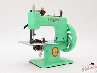 Load image into Gallery viewer, Singer Sewhandy Model 20 - Fully Restored in Minty Mint Candy Green