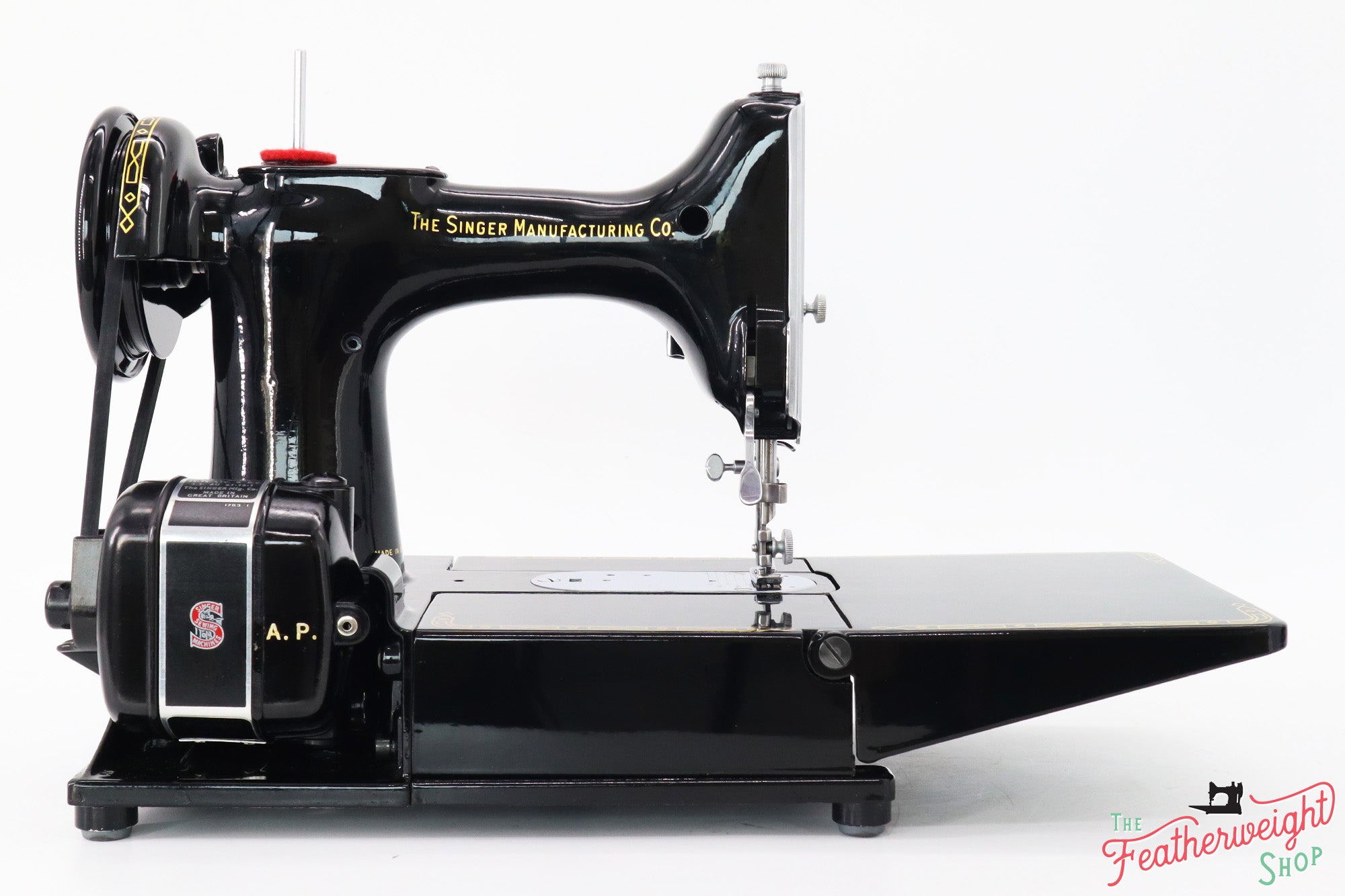 Singer Featherweight 222K Sewing Machine EL180***