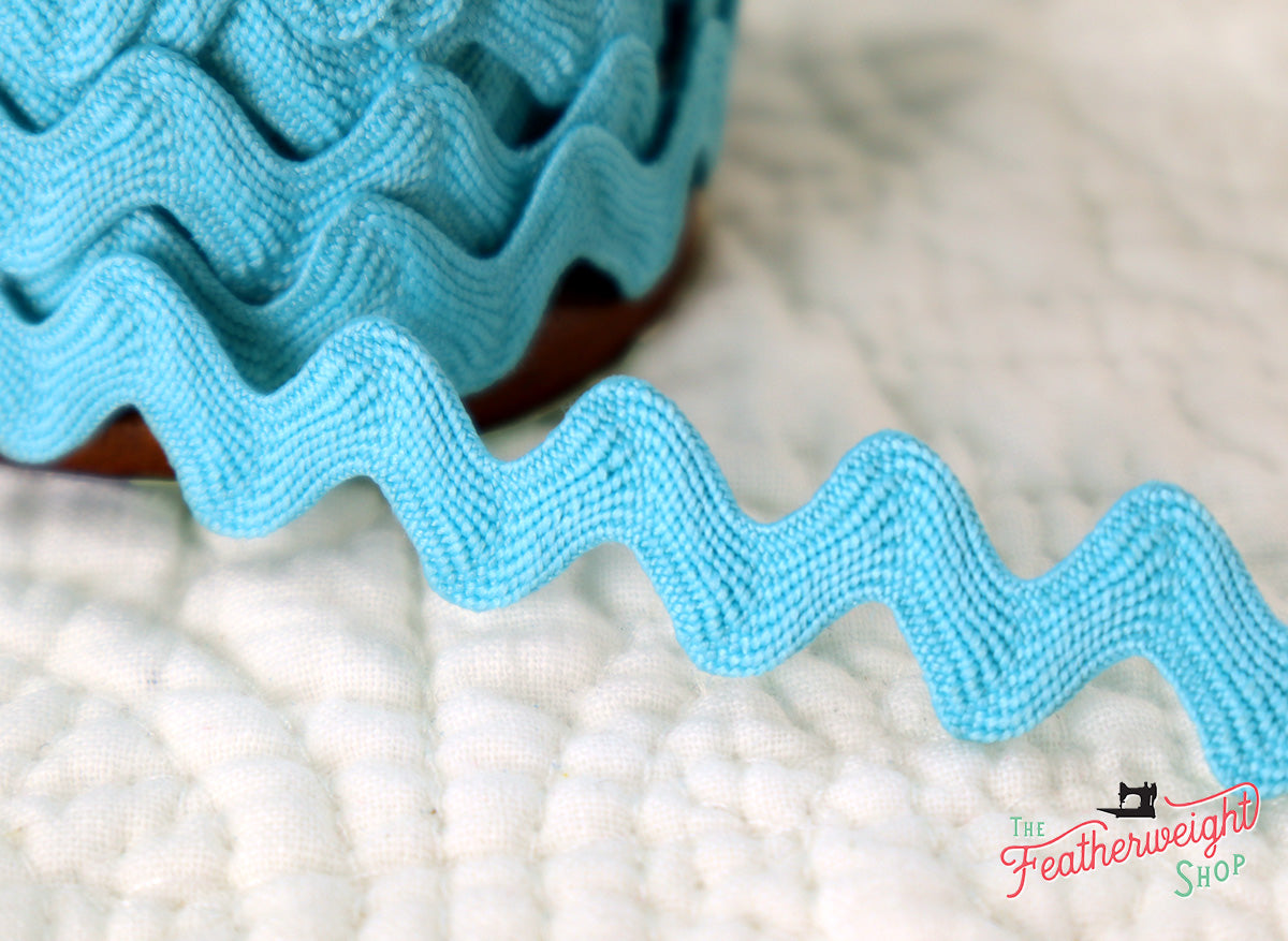 5/8" Inch RILEY AQUA VINTAGE TRIM Large RIC RAC by Lori Holt (by the yard)