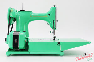 Singer Featherweight 222K Sewing Machine EJ9108** - Fully Restored in Minty Mint Candy Green