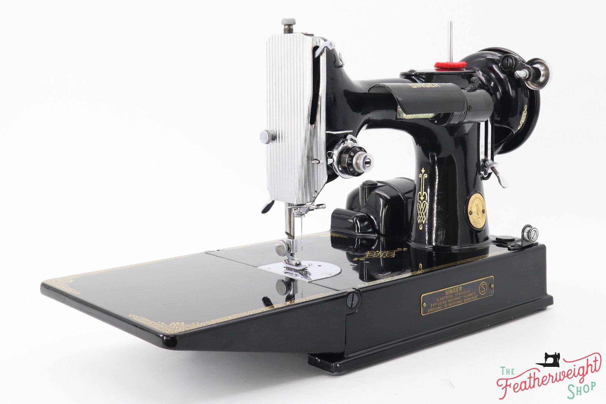 Singer Featherweight Swedish 221K Sewing Machine, EH371***