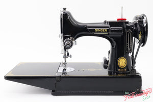 Singer Featherweight 221 Sewing Machine - AL560*** - 1953